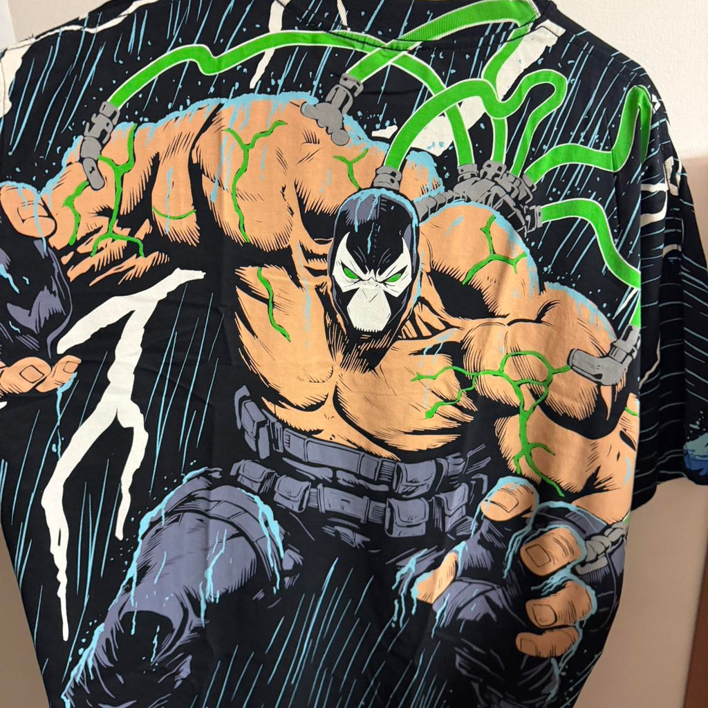 Absolute Batman - Breaking Point - Color - Bane back zoom