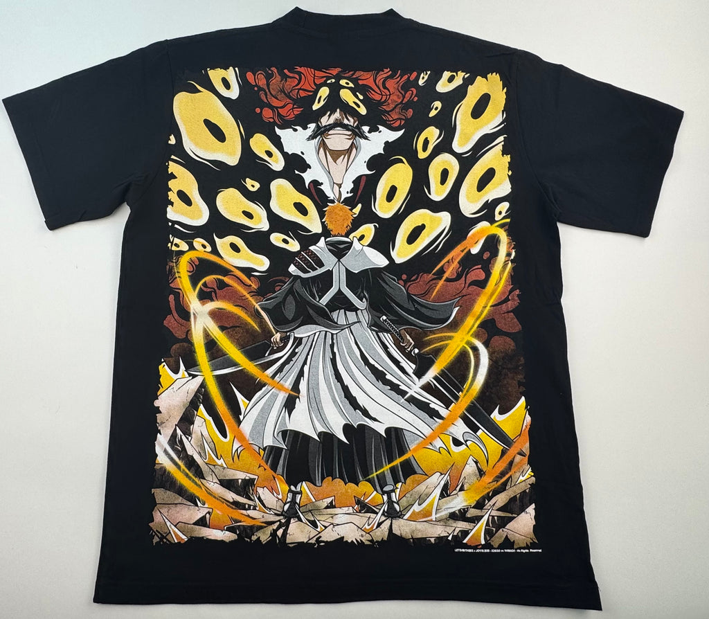 Bleach - Ichigo Kurosaki vs Yhwach- Black T-Shirt - L