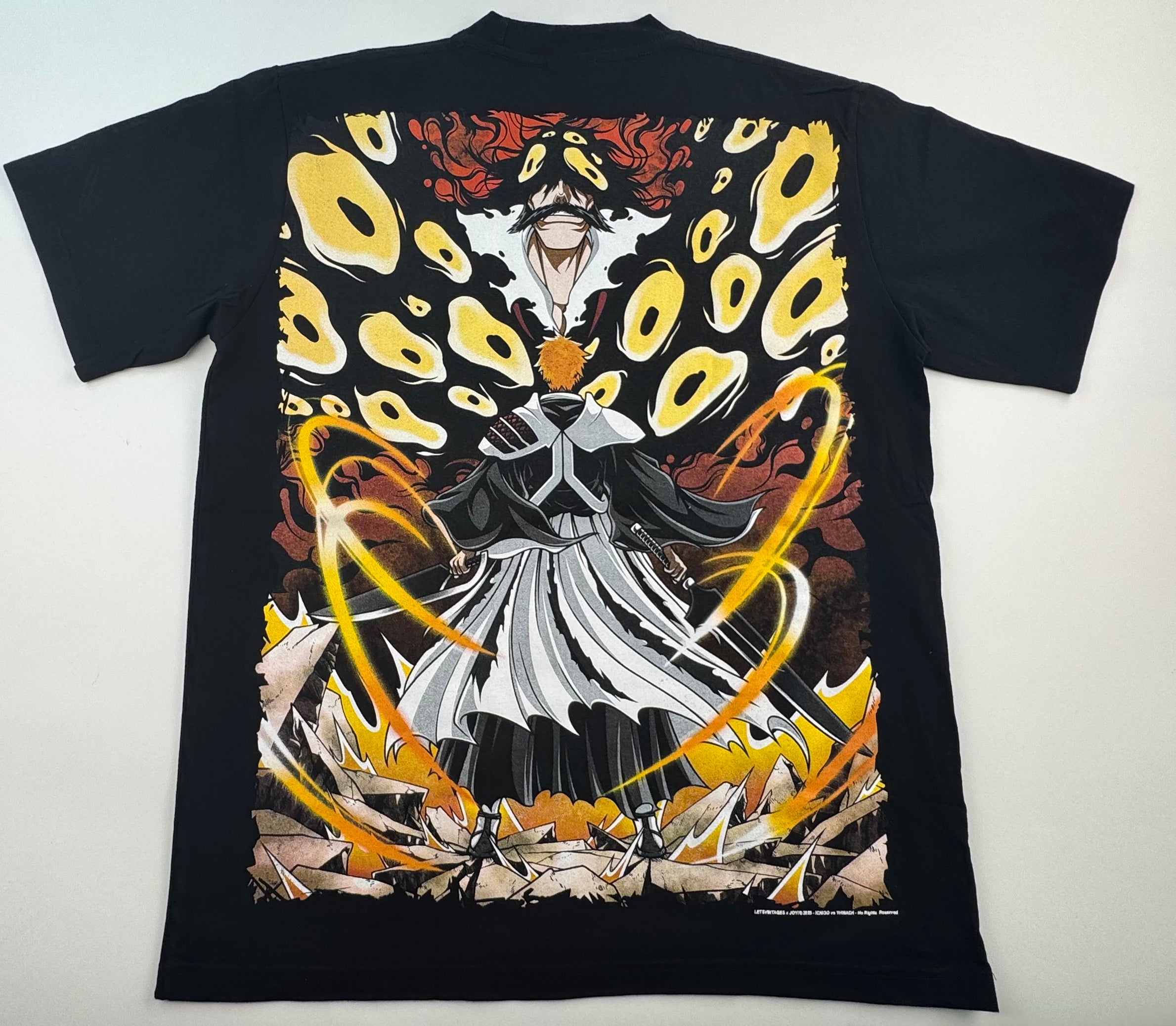 Bleach - Ichigo Kurosaki vs Yhwach- Black T-Shirt - L