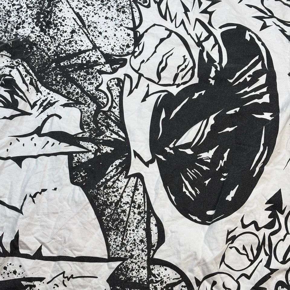 Deadpool vs Wolverine back zoom