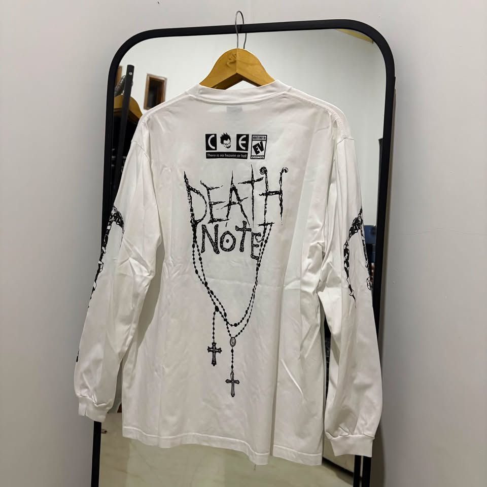 Death Note - Ryuk back