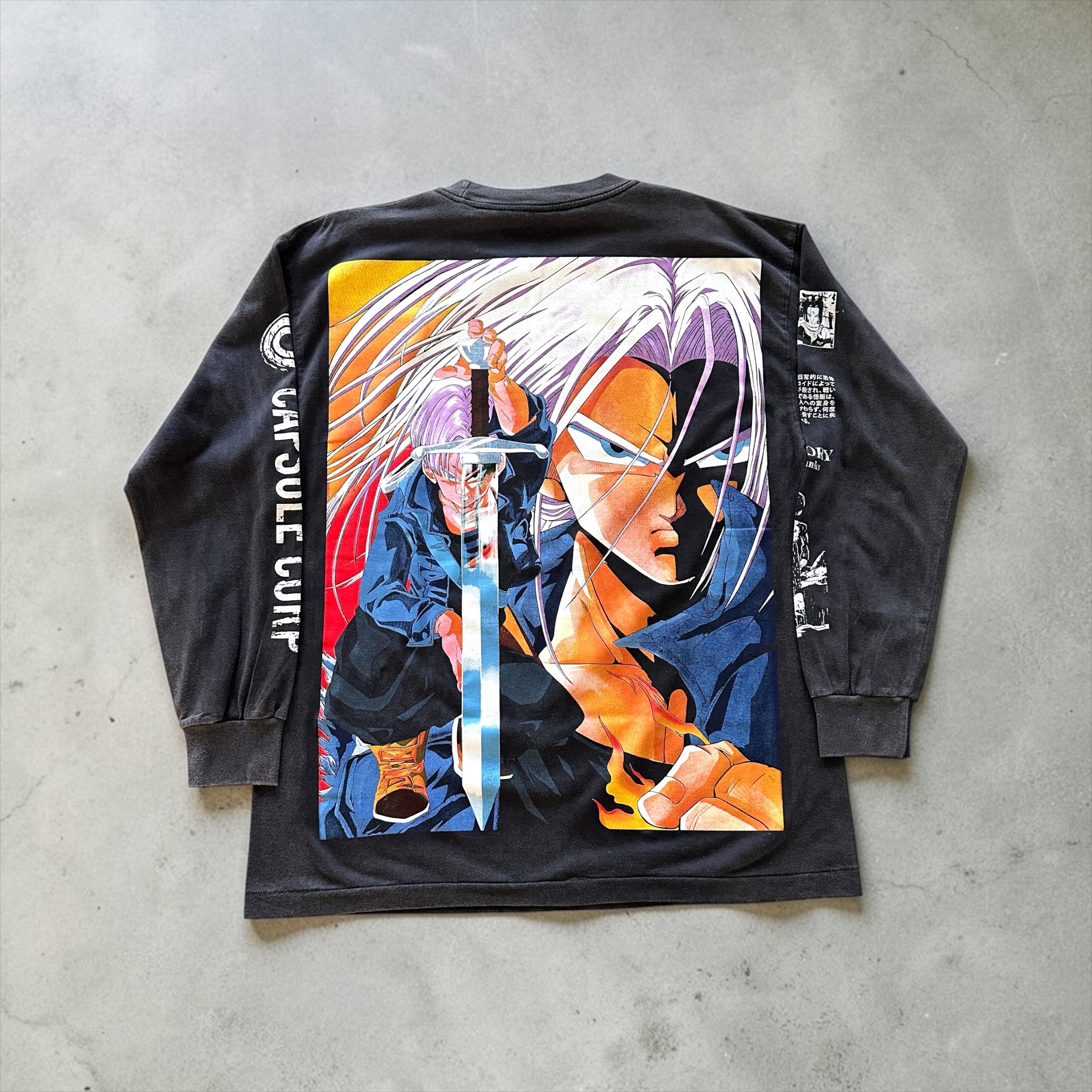 Dragon Ball - Trunks faded longsleeve back