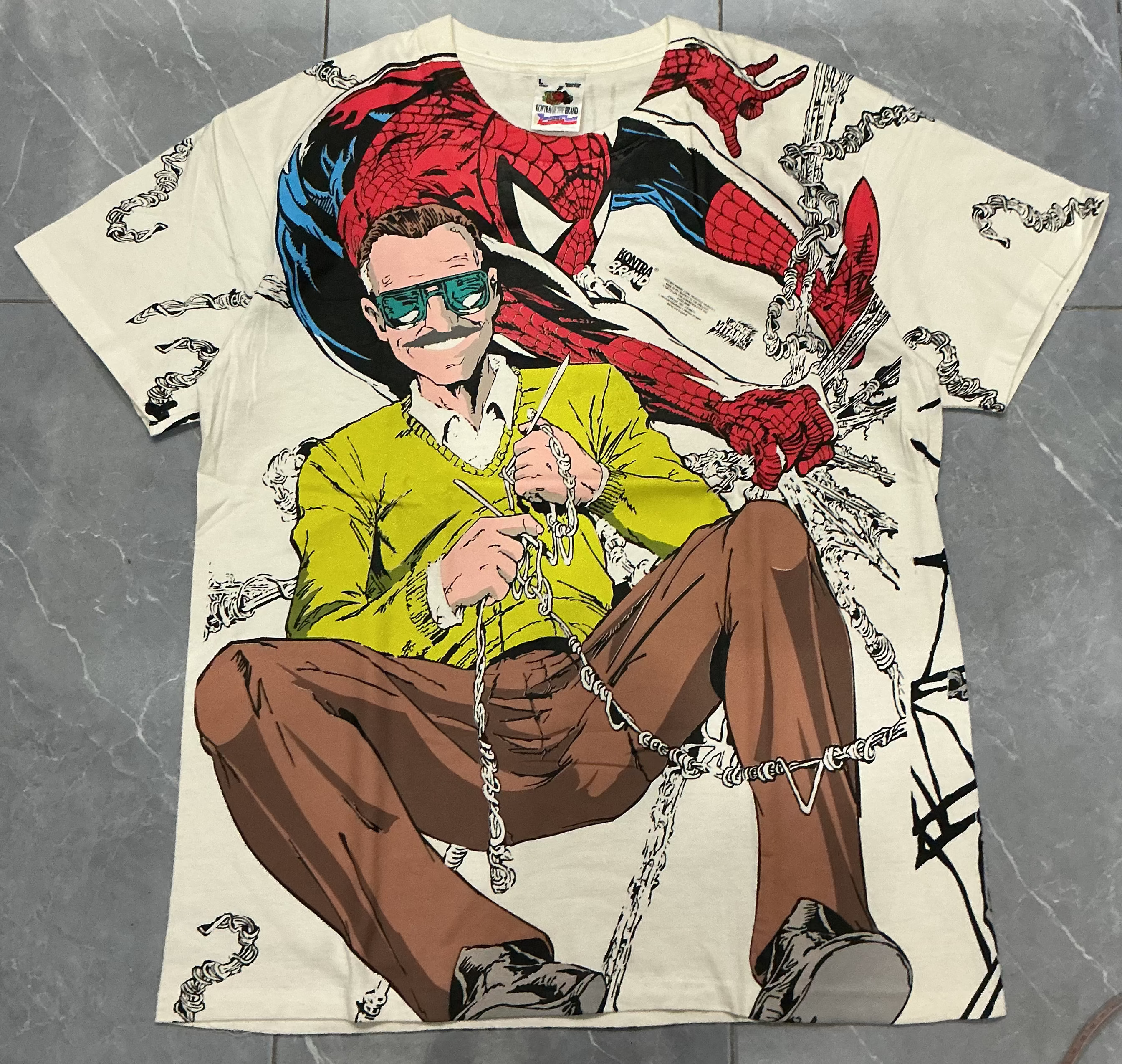 Spider-man - Stan Lee Tribute 2022 Release T-Shirt - L