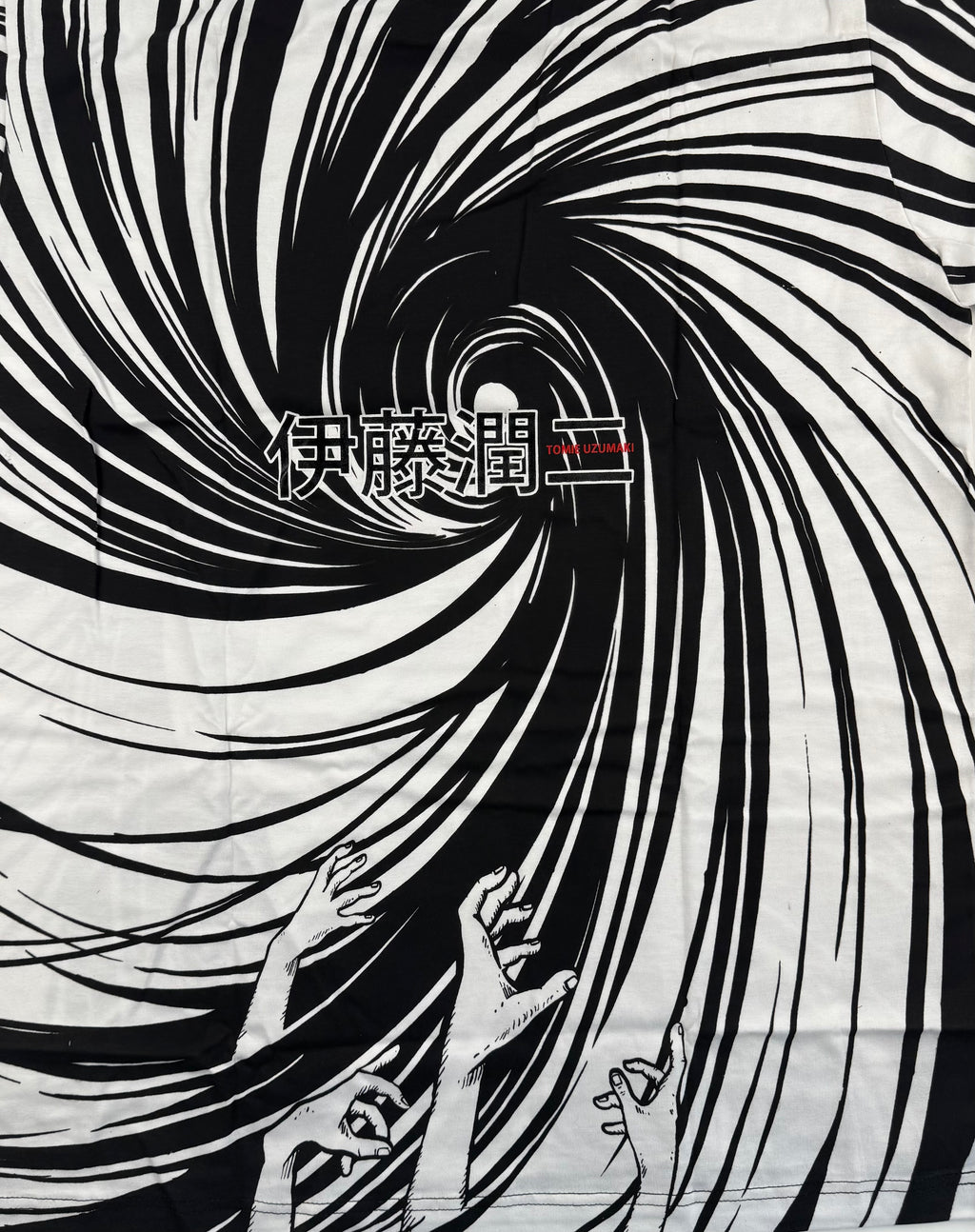 Junji Ito Uzumaki - Tomie b_w AOP - XL - New with tags Back Zoom