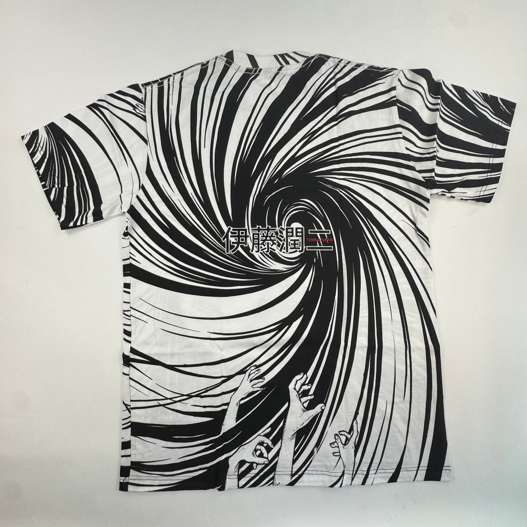 Junji Ito Uzumaki - Tomie b_w AOP - XL Back