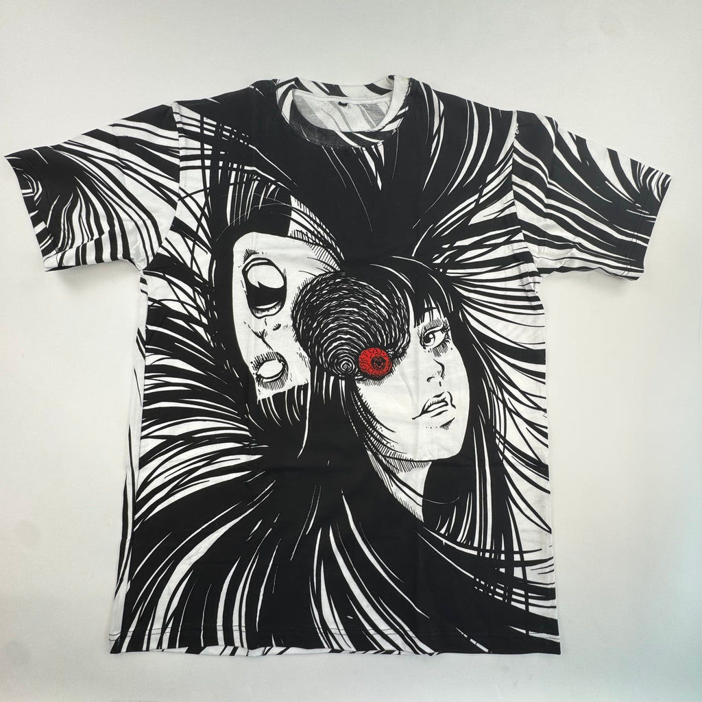 Junji Ito Uzumaki - Tomie b_w AOP - XL Front