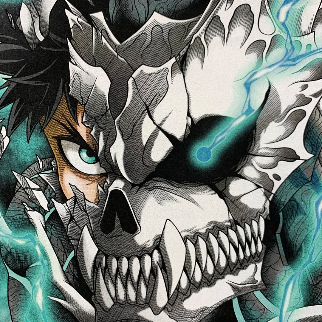 Levi front zoom