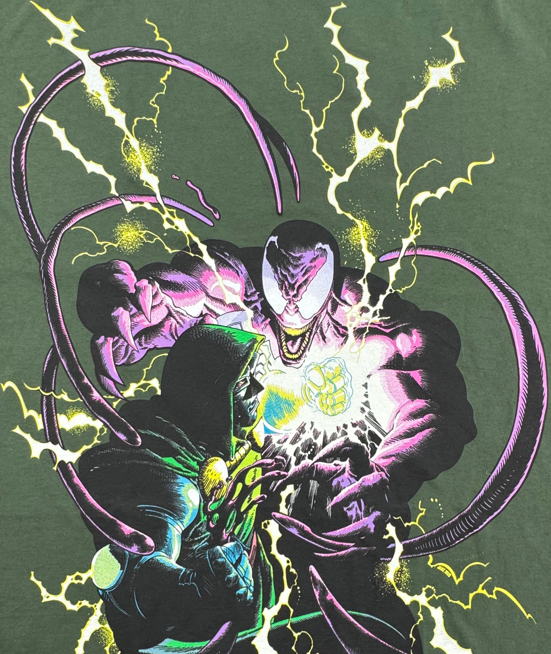 Marvel - Venon vs Dr Doom - green XL Front Zoom