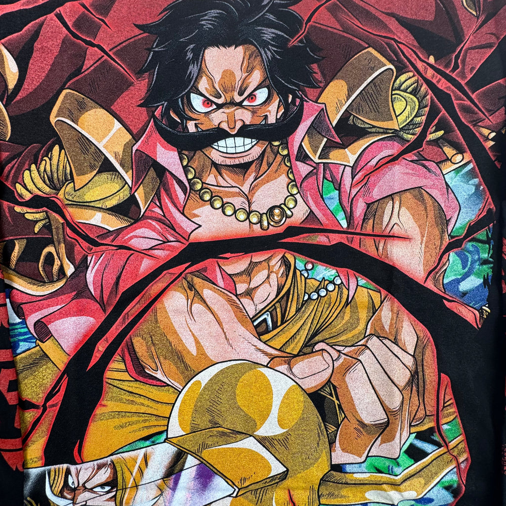 One Piece - Gol D. Roger vs Shirohige - black longsleeve Front Zoom