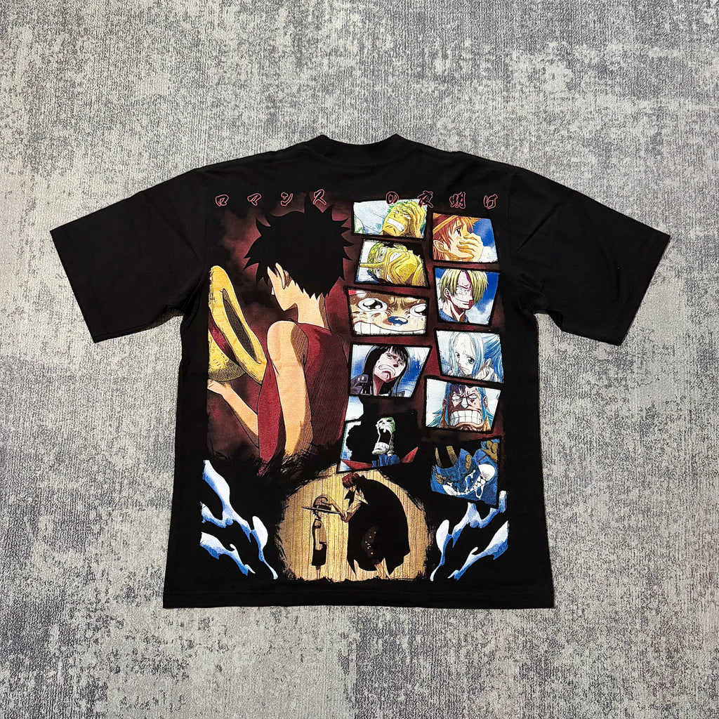 One Piece - Luffy Standing back