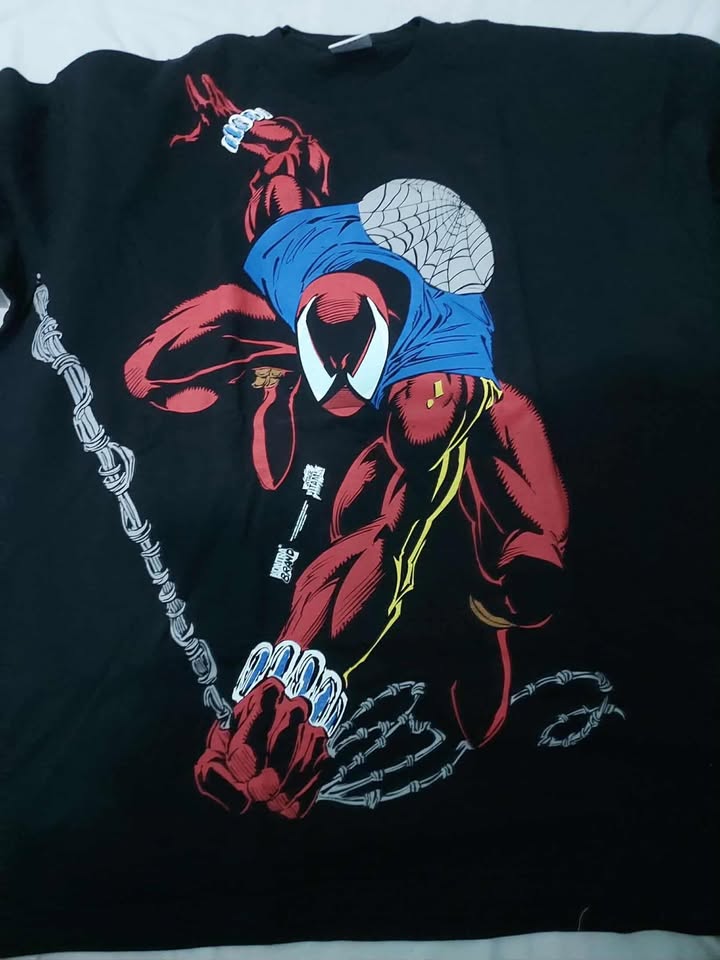 Scarlet Spiderman : Spiderman 2099 front