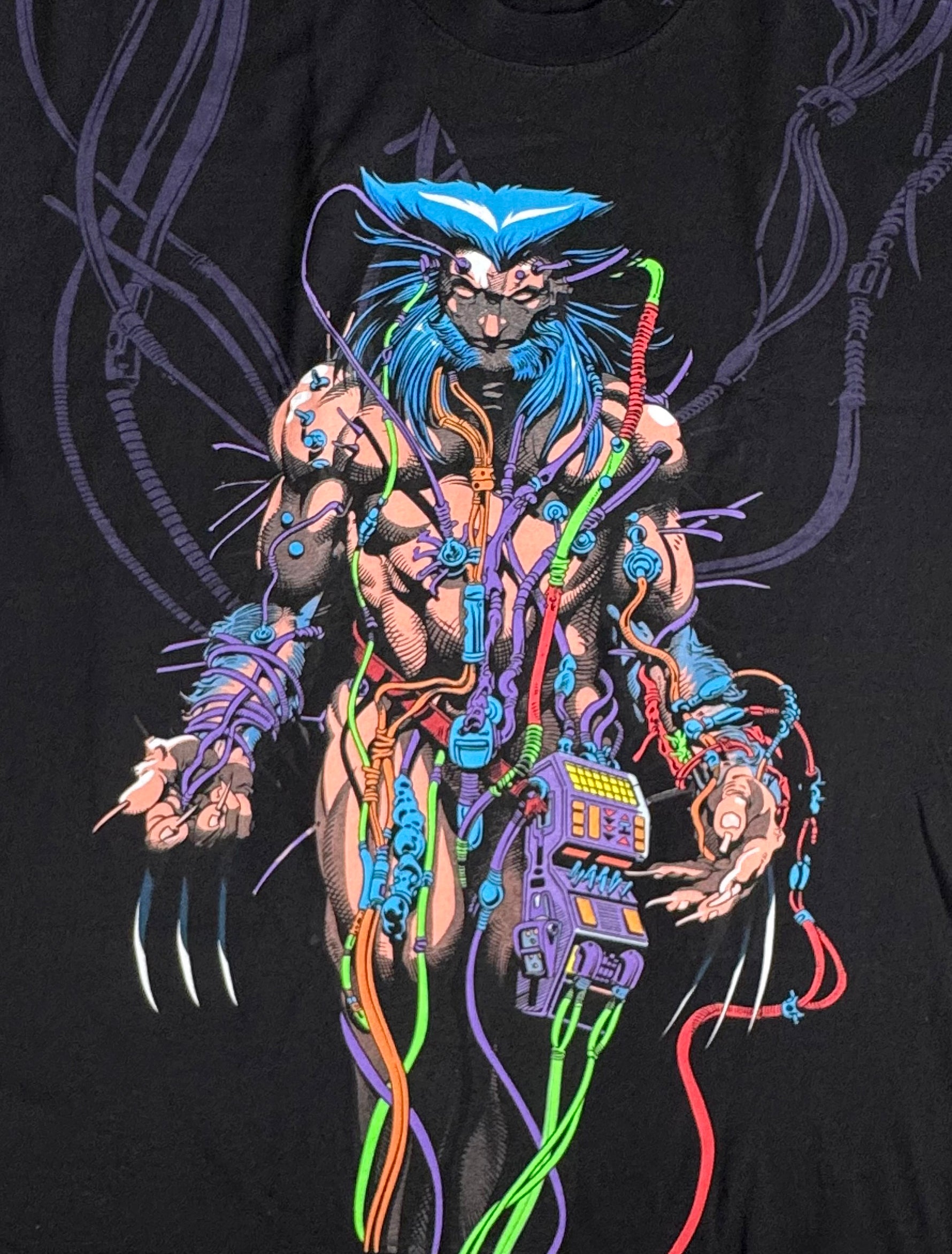 Weapon X - Wolverine Floating T-Shirt - XL