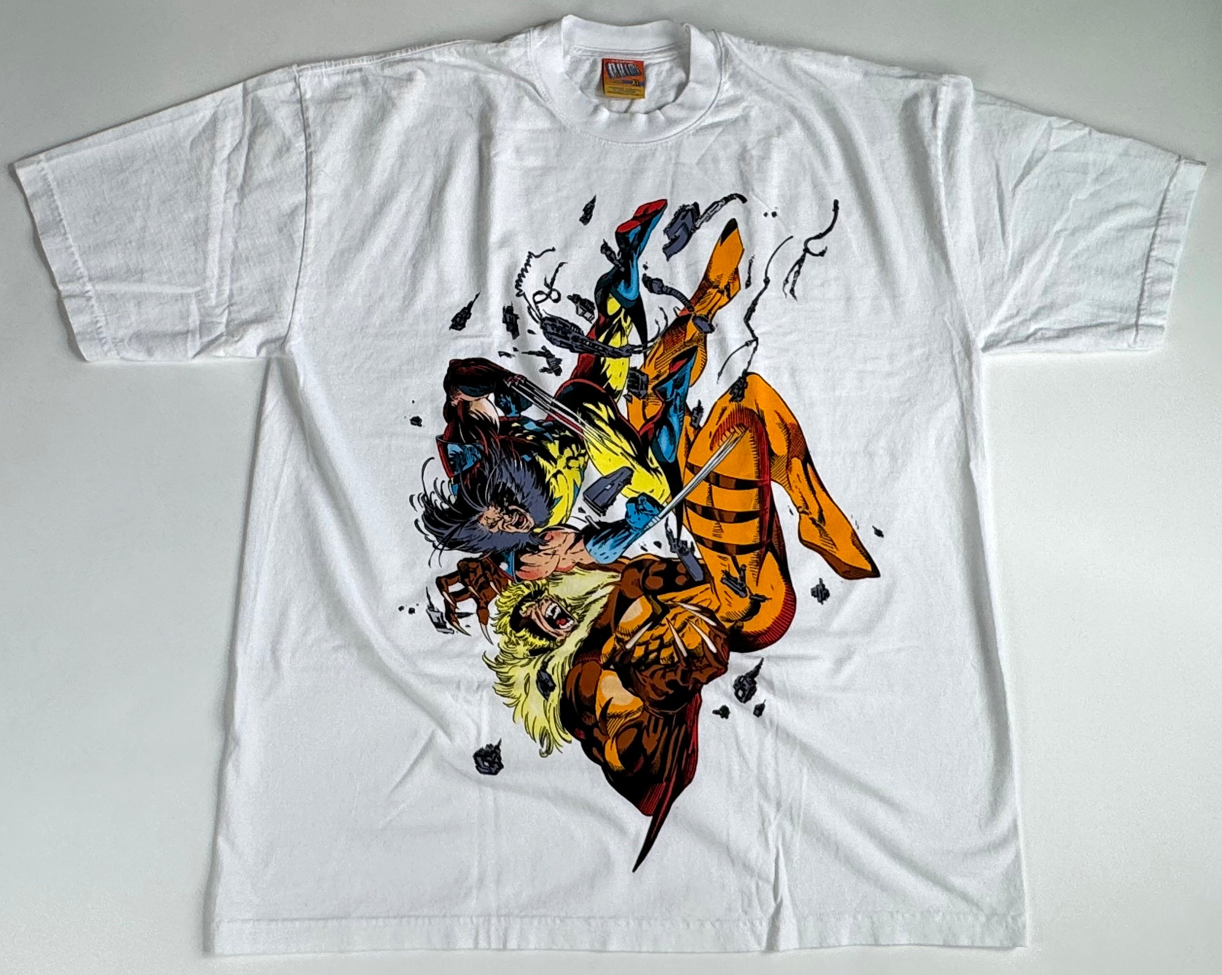 Wolverine vs Sabretooth T-Shirt - XL